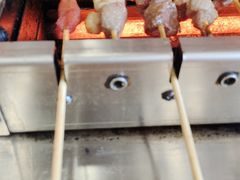 -哈尔滨小酒馆·鲜肉现穿自助烧烤(康新花园店)