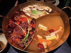 花雕醉鸡鸳鸯汤底-色響火锅(恒隆广场店)