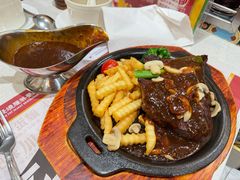 -香港新发烧腊茶餐厅(水围店)