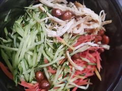 -牛一嘴·兰州牛肉面·大盘鸡(财富中心店)