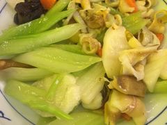 -聚春园自助餐厅(东街口店)
