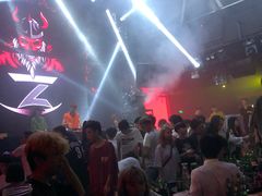 -SPACE(欢乐颂购物中心店)
