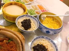 老北京炸酱面-大鸭梨烤鸭店(朝阳路店)