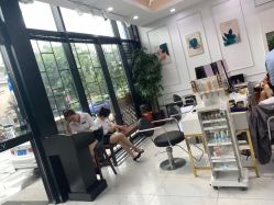 -EMILY 艾米莉 烫染沙龙