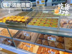 -鲍师傅糕点(大沽南路店)