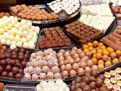 -Laderach 莱德拉(上海环贸iapm店)