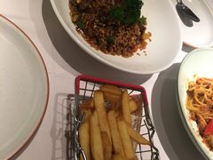 -阿妮叶李(光谷世界城店)