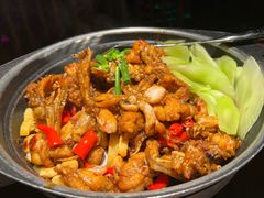 -蛙小侠·沸腾砂锅牛蛙(增城东汇城店)