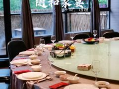包厢-张烤鸭·川菜·非遗冒烤鸭(青石桥店)