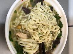-文山荷鲜居(翠湖店)