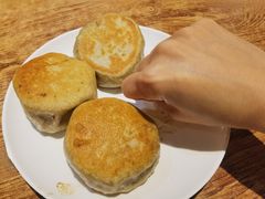 -清真吴记门钉肉饼·喜多利