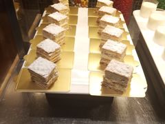 -岷山饭店-芝芝自助餐厅