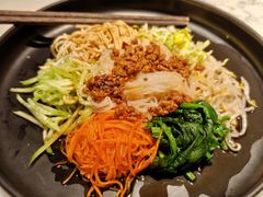 街坊大拌菜-奉天小馆·非遗东北菜(济南万象城店)