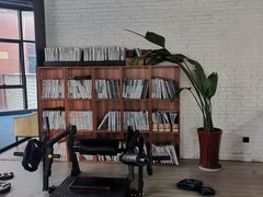 -豪逸健体(中骏广场店)