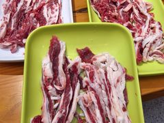 -养牛邓·潮汕牛肉海鲜自助火锅(广州店)