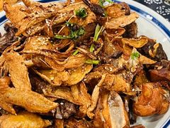 -八两八金·莱芜特色炒鸡(市南漳浦路店)