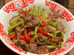 小炒黄牛肉-汉小城·老铫子藕汤·乡野湖北菜(江汉路吉庆街店)
