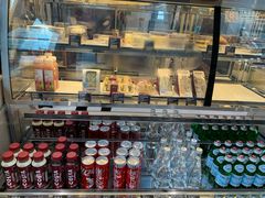 面包甜点陈列柜-COSTA COFFEE(济南振华商厦店)