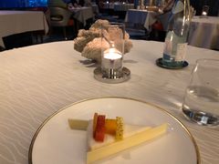 -迪拜帆船酒店海底餐厅