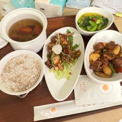 -爱悦月子中心·时光(武侯店)