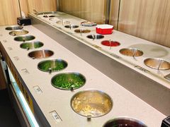 自助调料区-周小明火锅(黑金冠社区店)