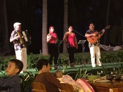 -渔家火锅·海鲜自助餐·演艺(亚龙湾天域酒店)