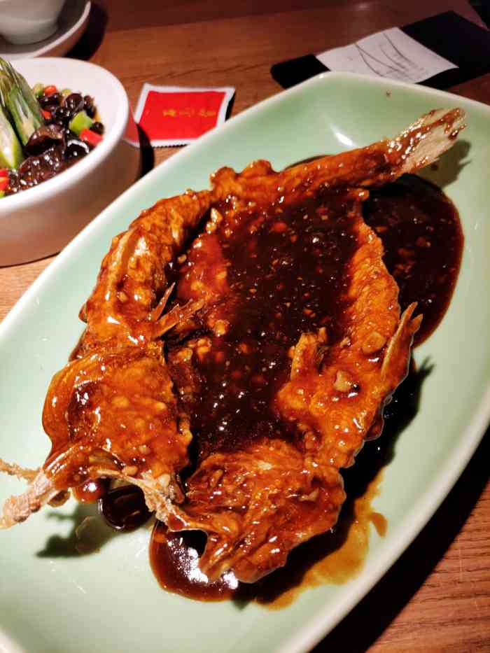 弄堂里(湖滨银泰in77c区店)-"总是控制不住点菜的自己,点太多了两个人