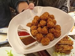 金牌干炸丸子-真地道京味府·鲜橙烤鸭·北京菜(朝外大街东大桥店)