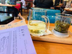 -西西弗书店&矢量咖啡(凯德晶萃广场店)