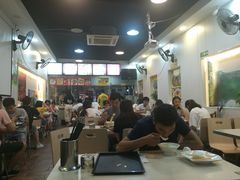 大堂-兄弟深夜豆浆
