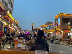 -一品江湖烧烤餐厅
