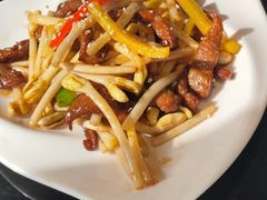 花生芽炒牛柳-顺峰顺水顺德菜(龙华店)