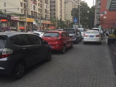 -玉林烤鸭店金台路店-停车场