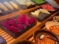 -牛YO寿喜烧·铁板烧和牛火锅自助(市府恒隆店)