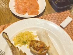 -松咖啡自助餐厅·松北香格里拉