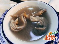 鸡爪猪肚例汤-华哥私厨-原醉琼楼