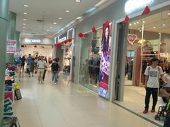 -永旺黄岛购物中心