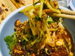 手擀面-汉唐守艺人·河北面馆(民心河店)