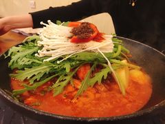 -喇喇排骨火锅·传统韩式脊骨汤(望京西园总店)