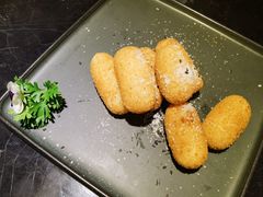 -荣品荟·融合餐厅(月湖广场店)