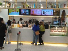 -CoCo都可(湖滨银泰店B区店)