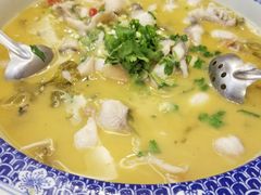 -冯鱼头火锅(青蓝山美食一条街店)