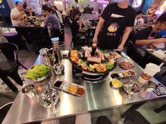 -豚豚家돈돈가韩国锅盖烤肉(新北万达店)