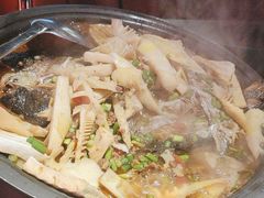 -令狐冲·炭烤活鱼(宝龙店)