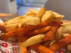 -春树下·树屋花房西餐厅(罍街AS1980店)