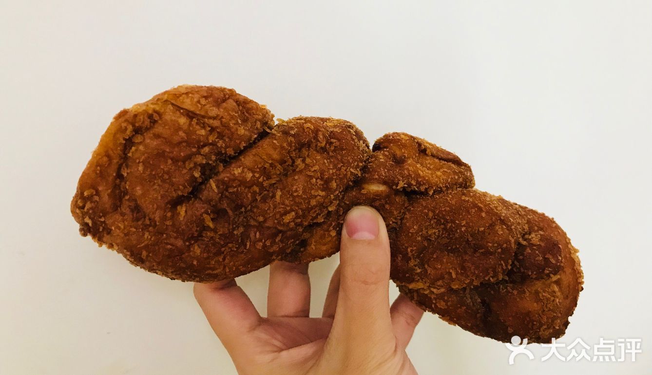 超人气网购零食—红遍全网的酸奶大麻花