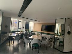 -珠海拱北富华里环宇城亚朵酒店