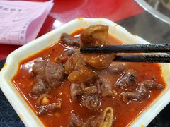 -烧哥美蛙肥肠鱼火锅·十五年社区店