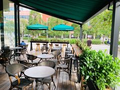 露天位-星巴克(深圳欢乐颂店)