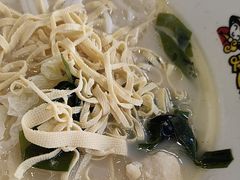 -灵芝妹子海鲜米线(劳动公园店)